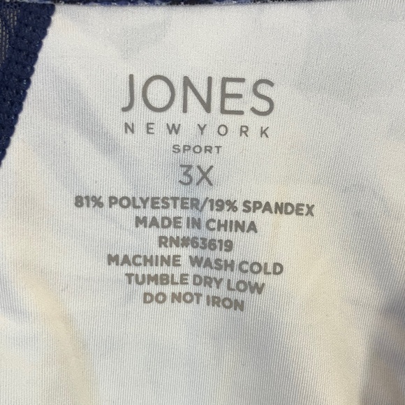 Jones New York Floral V-Neck active Bra - Black and Purple - Picture 8 of 9